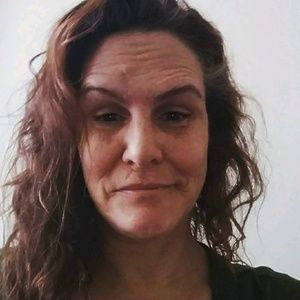 Meet your Posher, Helen